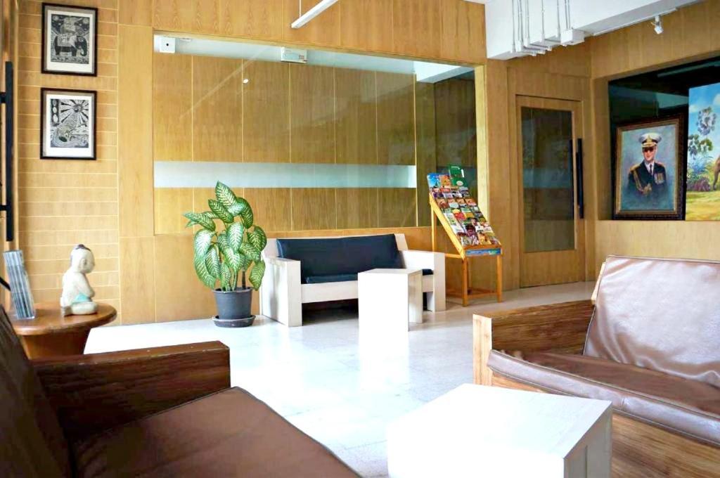 Khuang Singh Hotel Chiang Mai Bagian luar foto