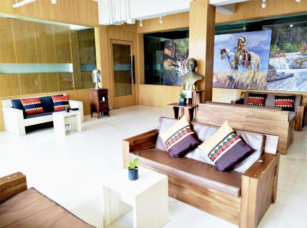 Khuang Singh Hotel Chiang Mai Bagian luar foto