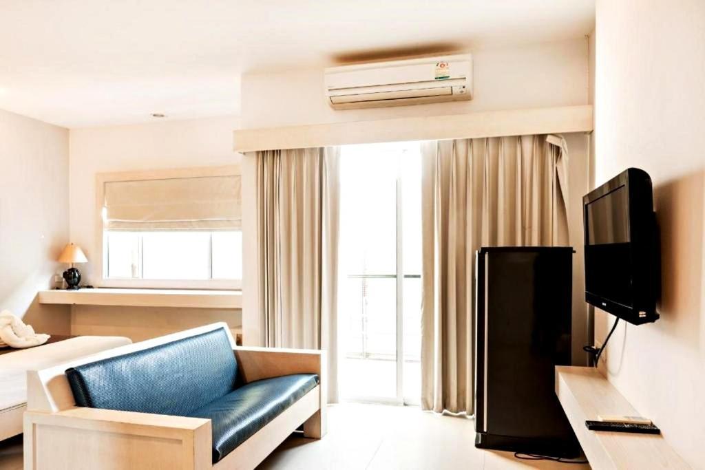 Khuang Singh Hotel Chiang Mai Bagian luar foto