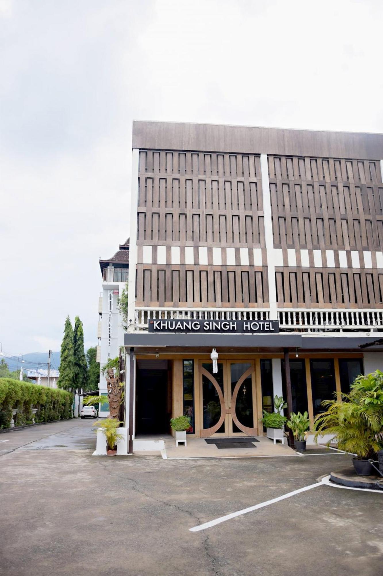 Khuang Singh Hotel Chiang Mai Bagian luar foto